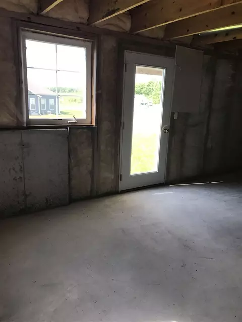 744 Ballymore Rd, Roscoe, IL 61073 photo 9