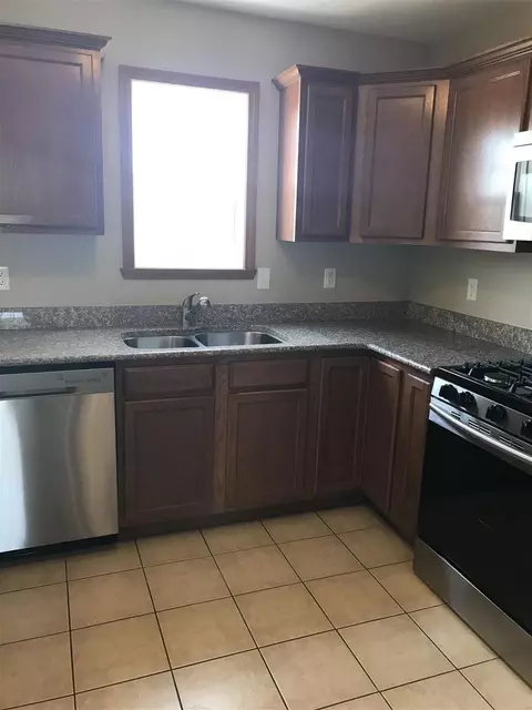 744 Ballymore Rd, Roscoe, IL 61073 photo 10