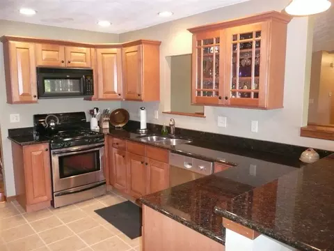3175 Tuggle Dr, Cherry Valley, IL 61016 photo 5