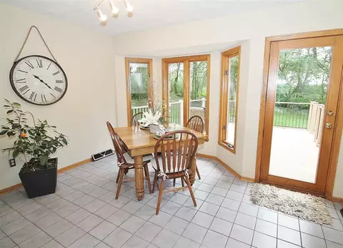 10996 Dublin Dr, Roscoe, IL 61073 photo 6