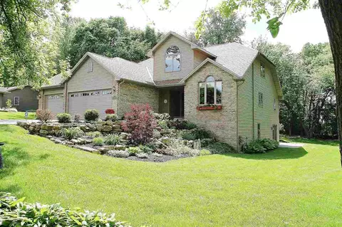 10996 Dublin Dr, Roscoe, IL 61073 photo 1