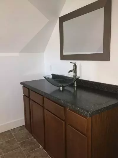 912 E 2nd St, Belvidere, IL 61008 photo 9