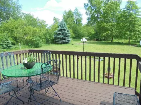 11007 Donald Dr, Roscoe, IL 61073 photo 7
