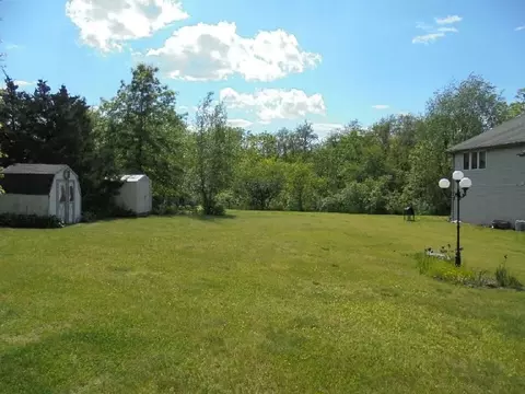 11007 Donald Dr, Roscoe, IL 61073 photo 6