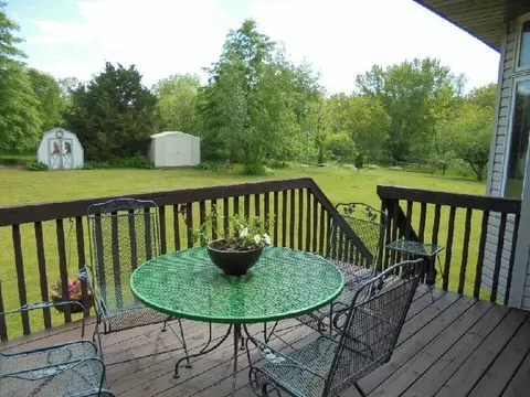 11007 Donald Dr, Roscoe, IL 61073 photo 8