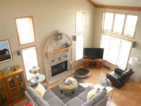 1125 Old Hunter Run, Byron, IL 61010 photo 2