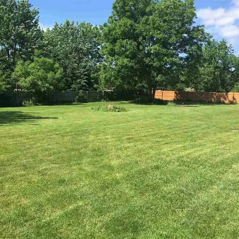 5913 Chestnut St, Roscoe, IL 61073 photo 7