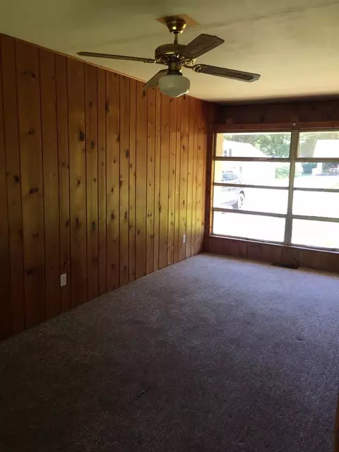 517 John St, Pecatonica, IL 61063 photo 11