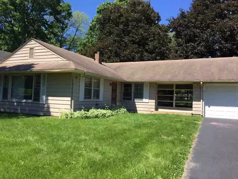 517 John St, Pecatonica, IL 61063 photo 1