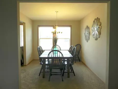 10311 Hawks Pointe Trl, Roscoe, IL 61073 photo 15