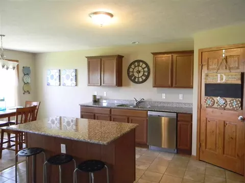 10311 Hawks Pointe Trl, Roscoe, IL 61073 photo 8