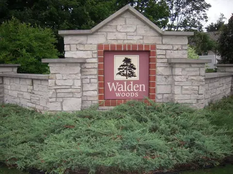 5447 Mapleleaf Cir, Rockford, IL 61108 photo 2