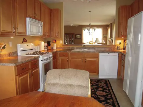 5447 Mapleleaf Cir, Rockford, IL 61108 photo 13