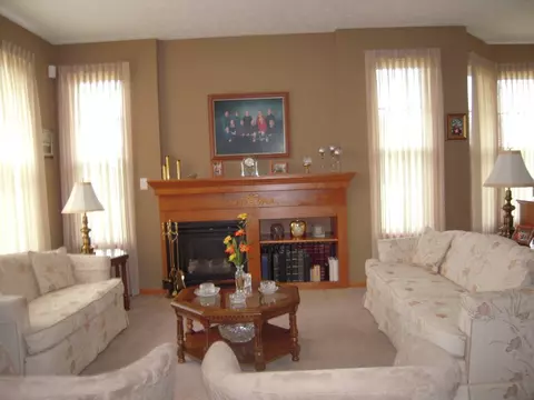 5447 Mapleleaf Cir, Rockford, IL 61108 photo 4