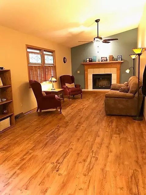 6464 Elevator Rd, Roscoe, IL 61073 photo 15