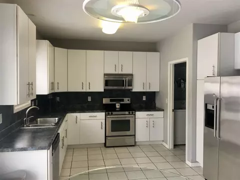 5262 E Hubbard Trl, Byron, IL 61010 photo 8