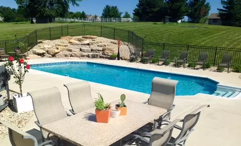 5262 E Hubbard Trl, Byron, IL 61010 photo 23