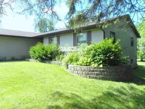 1390 Chadbourne, Lake Summerset, IL 61019 photo 3