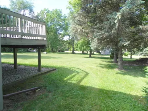 1390 Chadbourne, Lake Summerset, IL 61019 photo 4