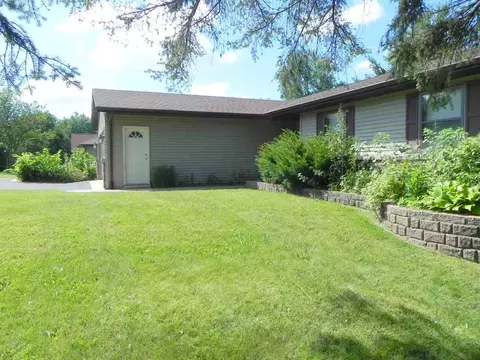1390 Chadbourne, Lake Summerset, IL 61019 photo 2