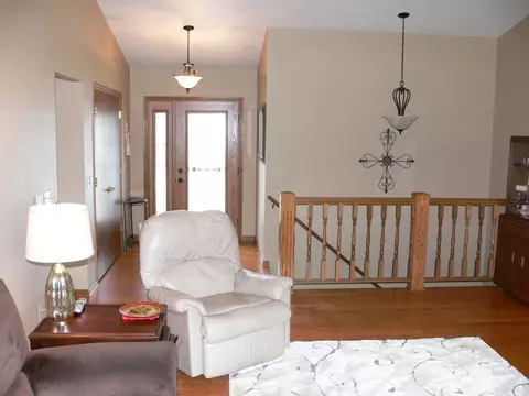 6783 Skyview Tr, Roscoe, IL 61073 photo 14