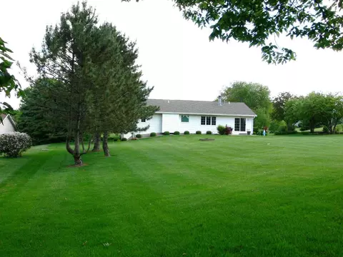6783 Skyview Tr, Roscoe, IL 61073 photo 8