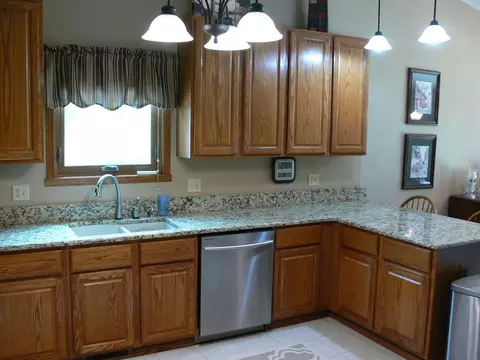 6783 Skyview Tr, Roscoe, IL 61073 photo 11