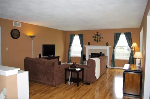 10824 Cotton Thistle, Roscoe, IL 61073 photo 3