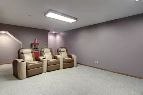 7987 Windspoint Rd, Roscoe, IL 61073 photo 20