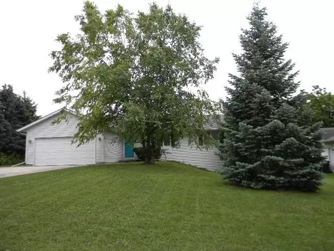 5841 Broad St, Roscoe, IL 61073 photo 1