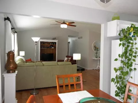 5841 Broad St, Roscoe, IL 61073 photo 8