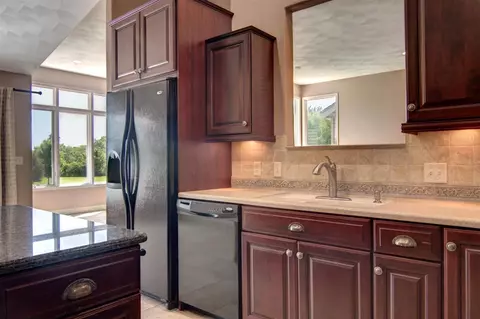 11251 Walton Dr, Roscoe, IL 61073 photo 8