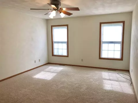 742 Hampton Dr, Byron, IL 61010 photo 13
