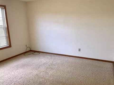 742 Hampton Dr, Byron, IL 61010 photo 16