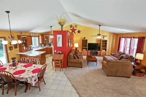 5124 E Hubbard Trl, Byron, IL 61010 photo 7