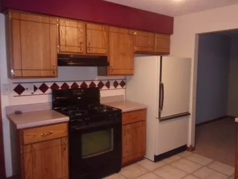 5734 Gray Eagle Rd, Roscoe, IL 61073 photo 7