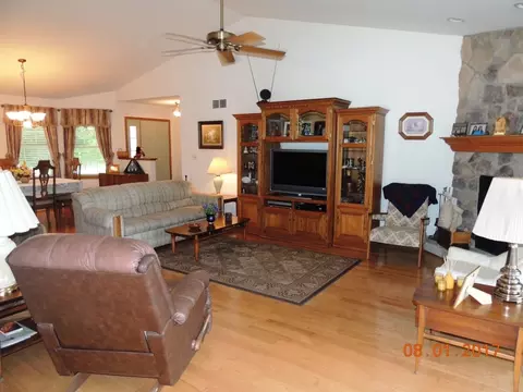 2273 Drexel Rd, Lake Summerset, IL 61019 photo 9