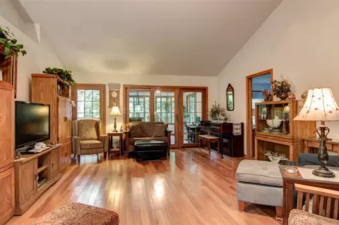 2143 Hawthorne Dr, Lake Summerset, IL 61019 photo 6