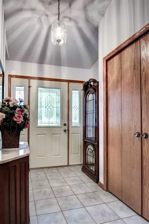 2143 Hawthorne Dr, Lake Summerset, IL 61019 photo 5