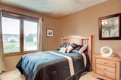 4677 Lindbloom Ln, Cherry Valley, IL 61016 photo 15