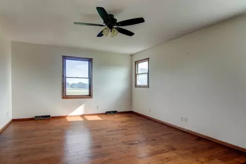 12345 Serene Dr, Durand, IL 61024 photo 10