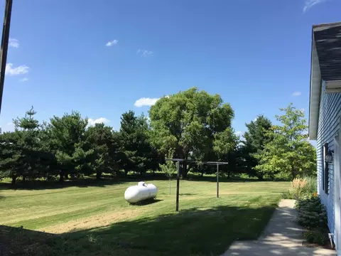 10983 E Big Mound Rd, Davis Junction, IL 61020 photo 9