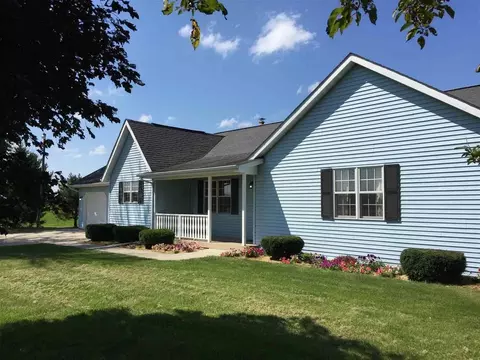 10983 E Big Mound Rd, Davis Junction, IL 61020 photo 3