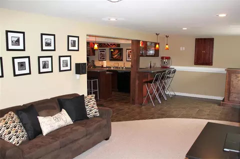 10395 Lismore Rd, Roscoe, IL 61073 photo 9
