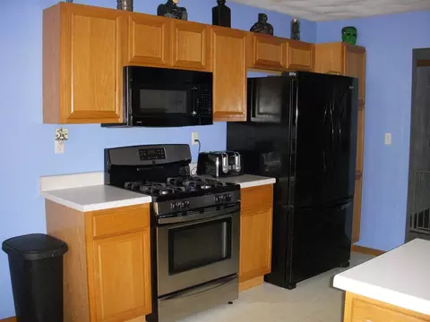 11020 Jasmine Dr, Roscoe, IL 61073 photo 3