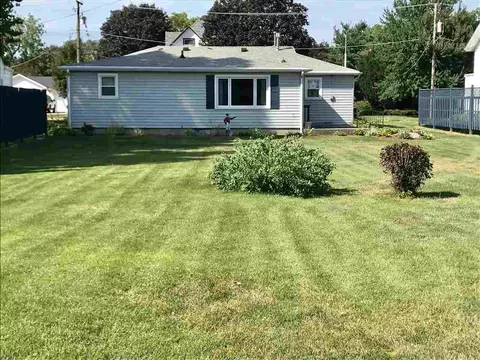 214 E 3rd St, Byron, IL 61010 photo 18