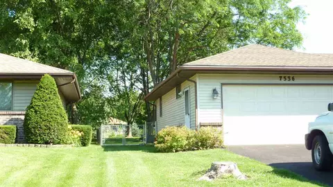 7536 Moss Cyn, Cherry Valley, IL 61016 photo 2
