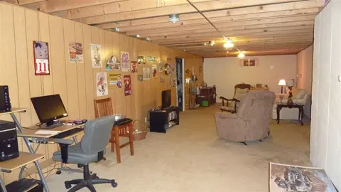 7536 Moss Cyn, Cherry Valley, IL 61016 photo 18