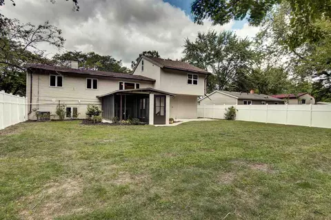 1530 11th Ave, Belvidere, IL 61008 photo 2