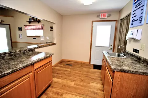 122 N Main St, Leaf River, IL 61047 photo 7